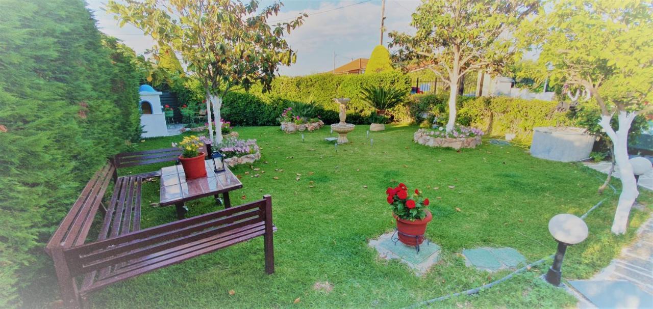 Vacation Studio Oropos Nea Palatia Exterior foto
